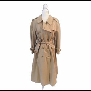 🧥 Burberry Kensington Heritage Trench Coat 🧥